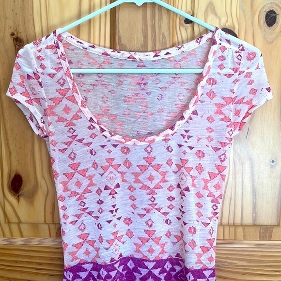 American Eagle Outfitters Aztec Favourite Tee - Picture 2 of 5